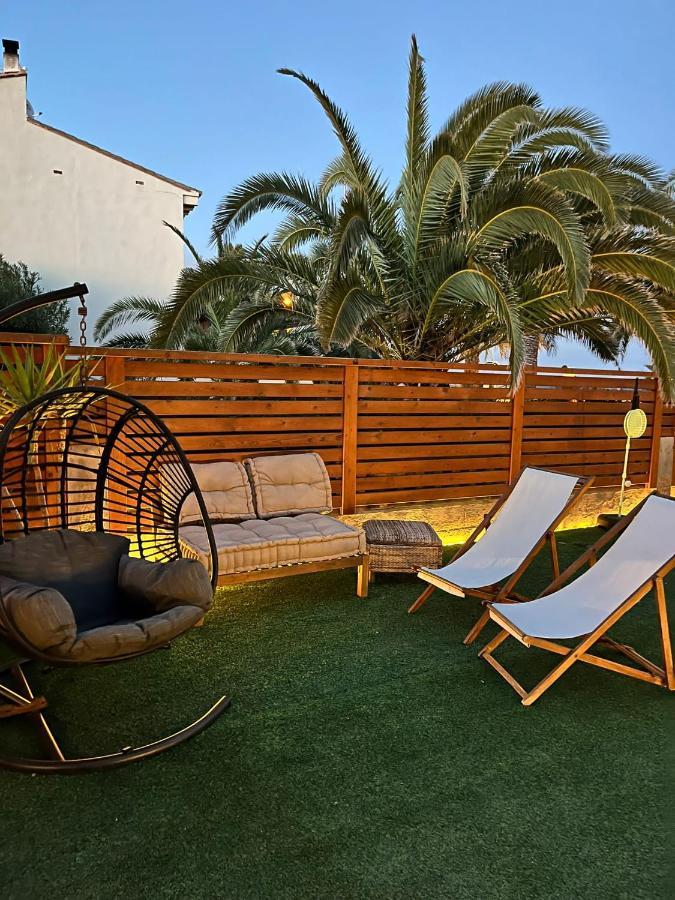 Casa En Primera Linea De Playa Пусол Екстериор снимка