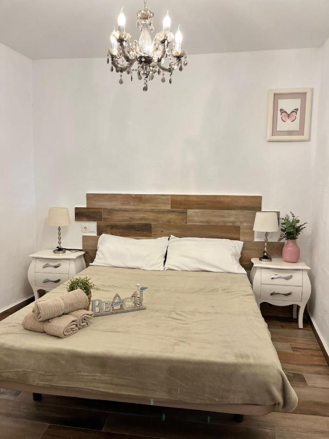 Casa En Primera Linea De Playa Пусол Екстериор снимка