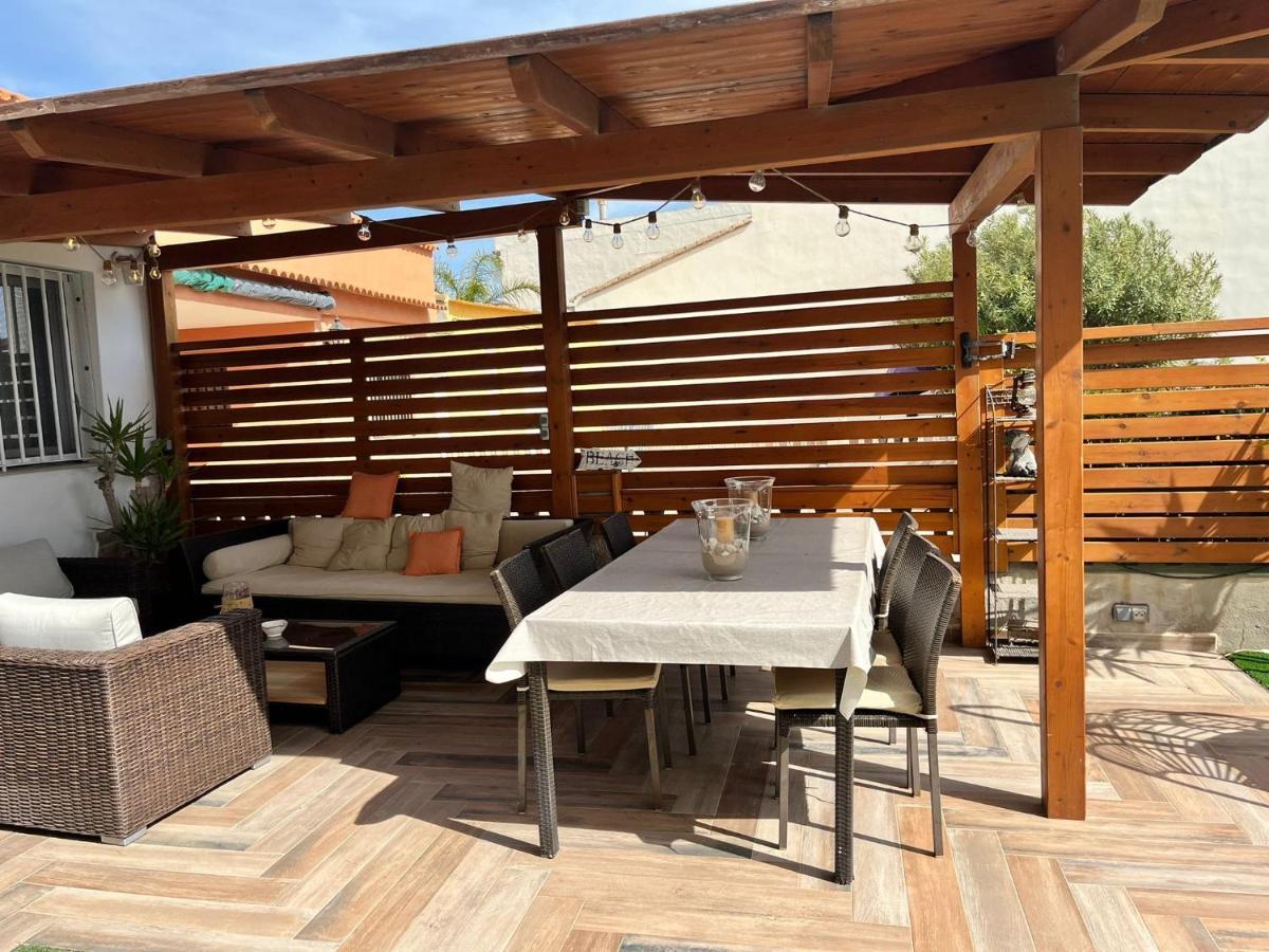 Casa En Primera Linea De Playa Пусол Екстериор снимка